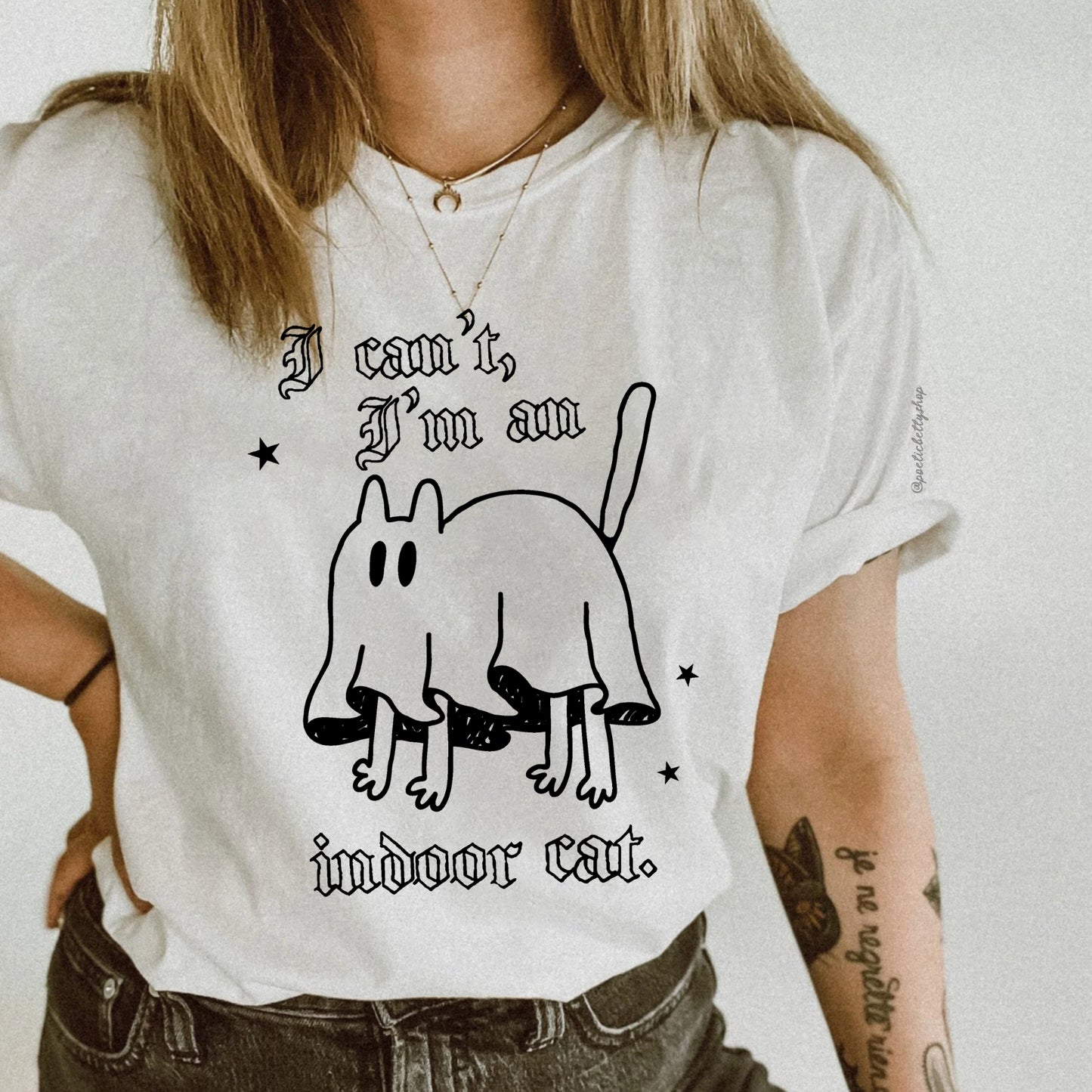 Indoor Ghost Cast Spooky Retro Halloween T-Shirt Black Unisex