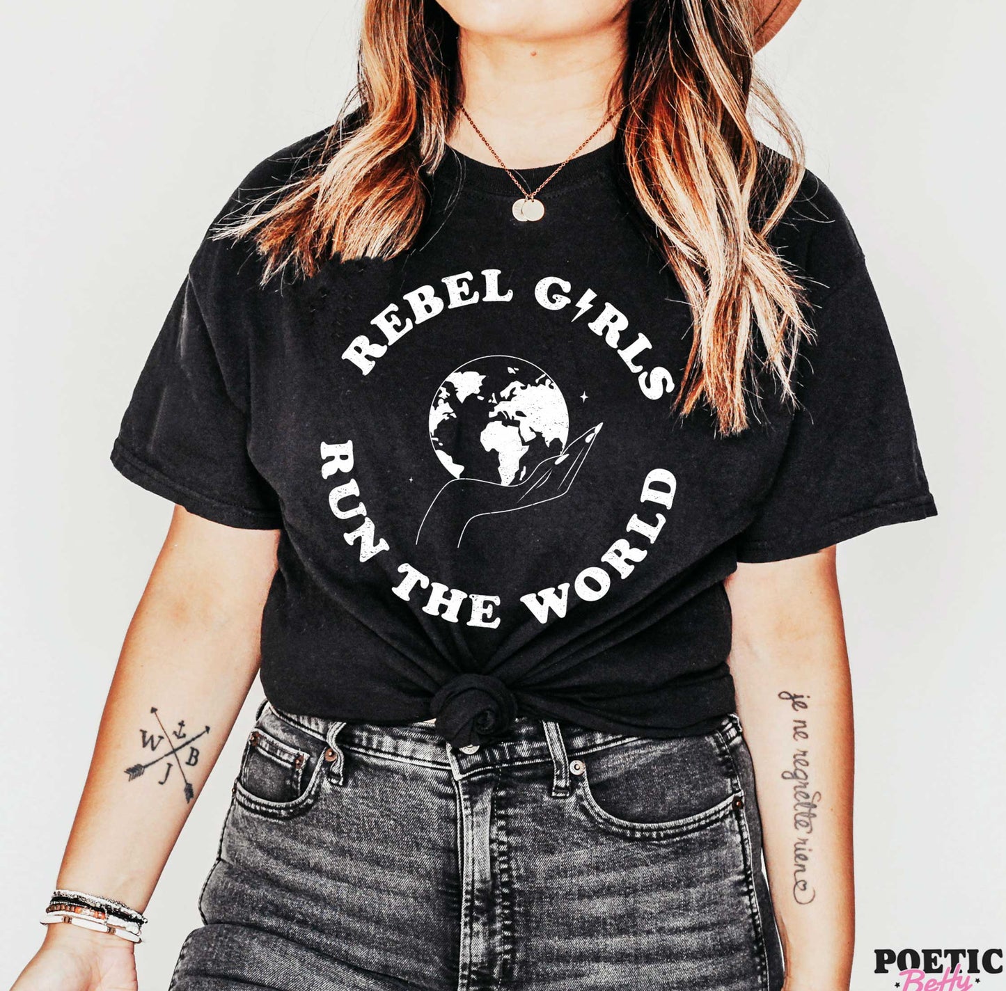 Rebel Girls Run The World *SALE* Unisex Black T-Shirt