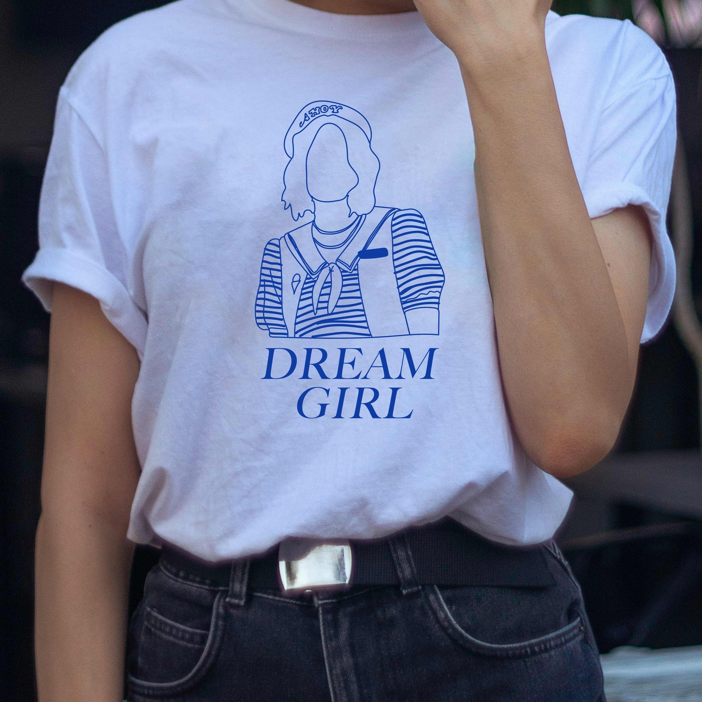 Robin Buckley Dream Girl Maya Hawke Retro Illustration Unisex T-Shirt